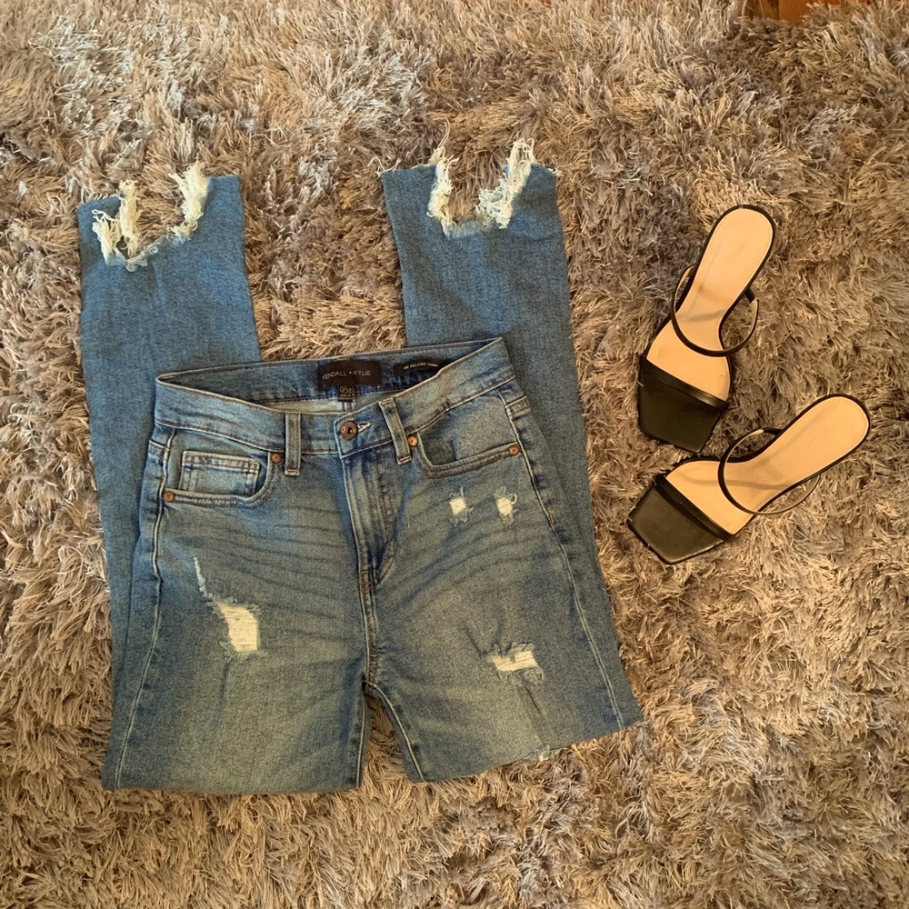 Kendall and Kylie jeans
